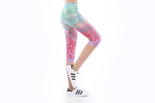 Mandala Oasis Capri Leggings