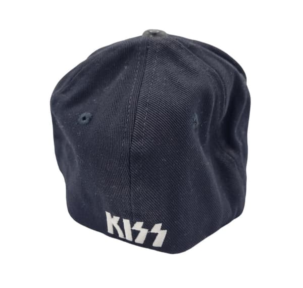 Kasket - Kiss