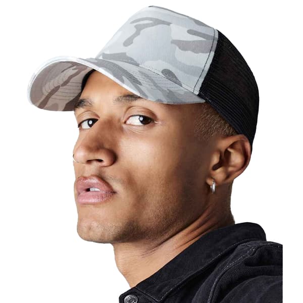Beechfield Unisex vuxen Camo Snapback Trucker keps