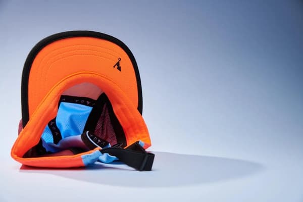 VÅGA CLUB CAP BEIGE/ BLUE/ BORDO/ ORANGE, löparkeps, funktionskeps