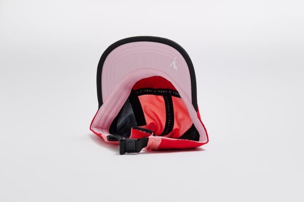 VÅGA CLUB CAP RED / POSTER PINK / PEACH , löparkeps, funktionskeps