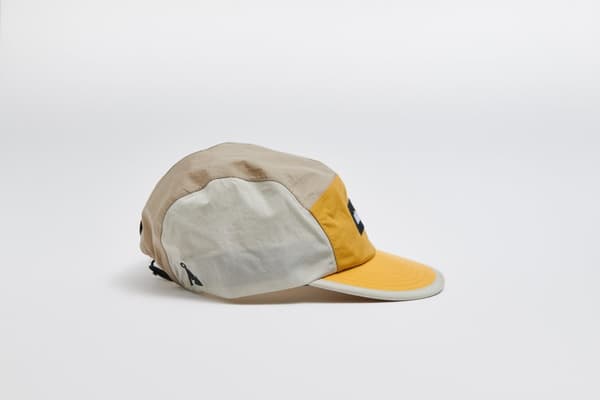 VÅGA PACER CAP Burnt Yellow/Taupe, löparkeps vindtät