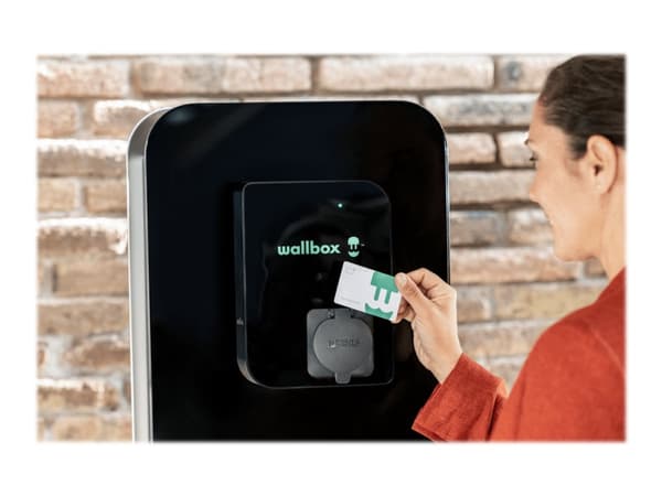 Wallbox Copper SB, Musta, Seinä, AC, Tyyppi 2, IK08, IP54