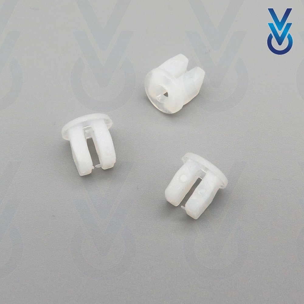 10x Load Bay Lining & Trim Panel Clips for some Peugeot Partner Van