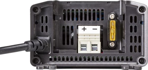 Victron Energy Blue Smart IP22 -laturi 12/30(1) 230V
