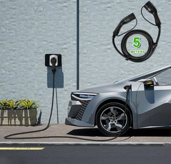 EV:n latauskaapeli -Tyypin 2 latauskaapeli 1-vaiheelle 16A asti, 7-22 kW teho.