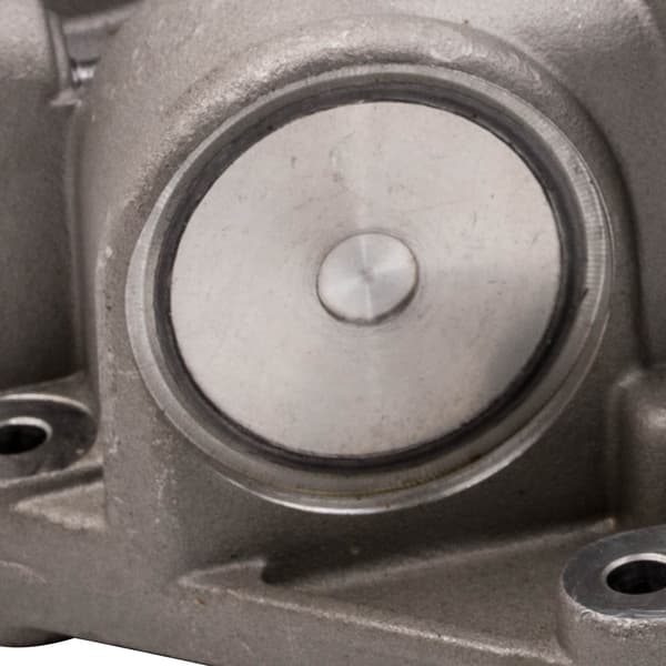 EGR-venttiilin jäähdytin Audi A4 A5 A6 Q5 -malleihin, 2.0 TDI, sähköinen 5-napainen liitin.