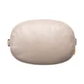 Pikkukuva 1 / 6: Auton niskatuen tyyny kahdella ComfortRide-sarjan materiaalilla, beige