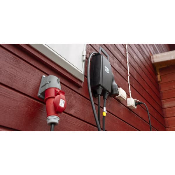 CTEK Njord Go -laddare, CEE, 11 kW, Typ 2 och väggfäste, produktpaket