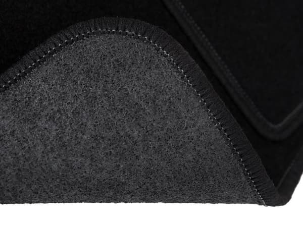 Førermåtte sort til: Isuzu D-MAX III pickup (2019-)