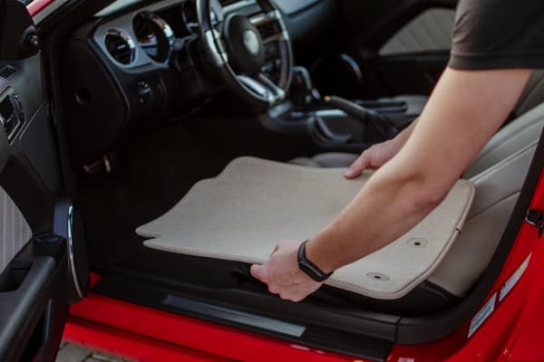 PREMIUM beige lattiamatot: BMW 2 F46 7 henkilöä 2015-2022