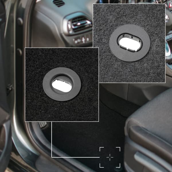 BASIC svarta velourmattor för: Ford Focus MK1 (före ansiktslyftning) halvkombi, sedan, kombi (1998-2001)