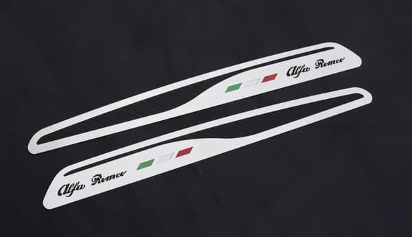 Alfa Romeo Giulia Interiørbeklædninger, Stilfuldt Design, Præcist Fit, Holdbart Materiale