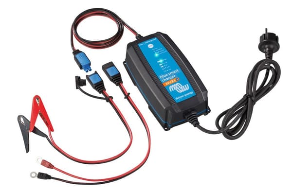 Victron Energy Blue Smart -akkulaturi 24/8