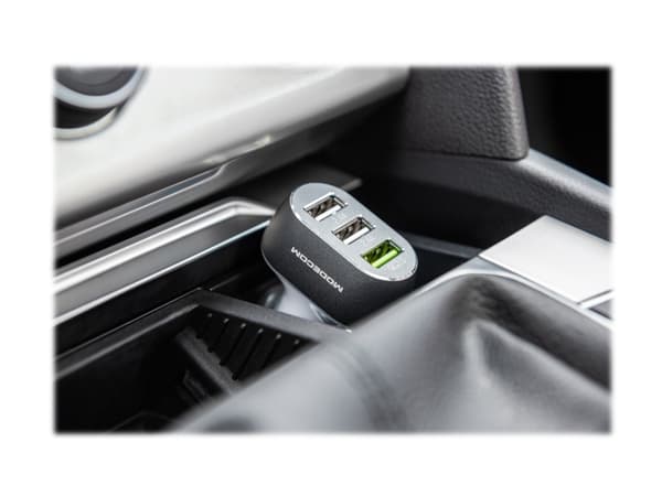 MODECOM MC-CU3-05 - Bilstrømadapter - 3 A - QC 3.0 - 3 utgangskontakter (3 x USB-type A) - hvit