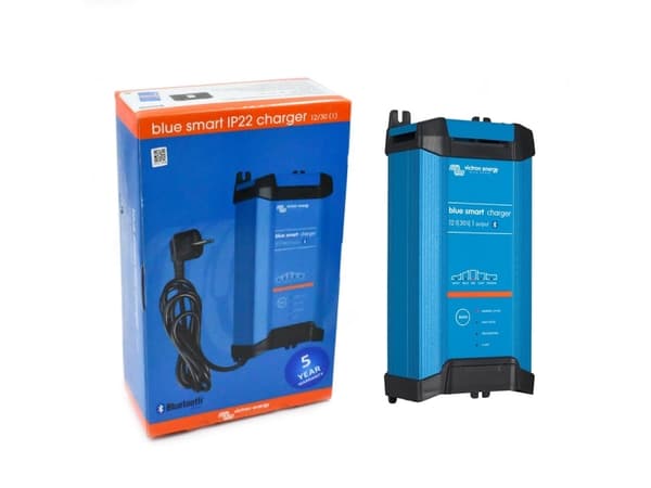Victron Energy Blue Smart IP22 Charger 12/30 - Batteriladdare - AC 180-265 V - Bluetooth - utgångskontakter: 1 - blå, RAL 5012