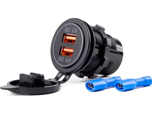 AMiO vedenpitävä laturi 2x usb pistorasioilla 12v 24v mod-05 amio-02855 amio-02855