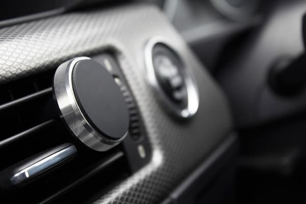 Magnetisk Mobilhållare till Bil
