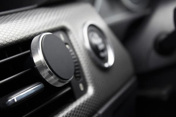Magnetisk Mobilhållare till Bil
