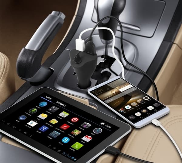 Technaxx magneettinen autoteline älypuhelimille ja tableteille + autolaturi (TE09)