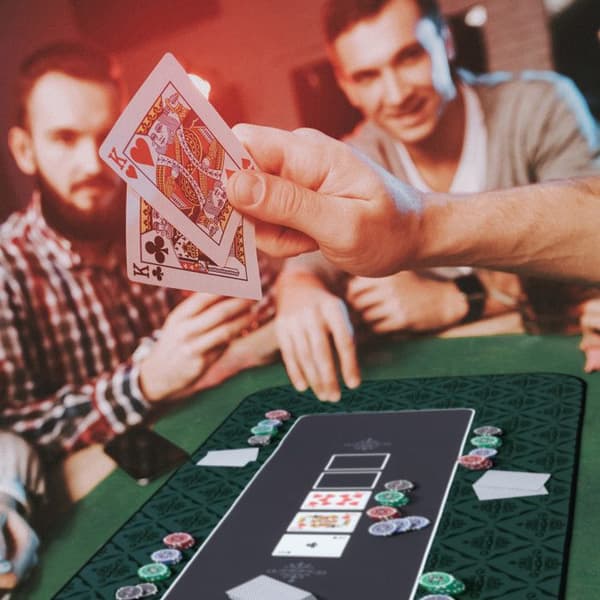 Relaxdays Poker matta, i polyester, gummi, hållbar och halkfri, 100 x 60 cm, Texas Holdem, grön