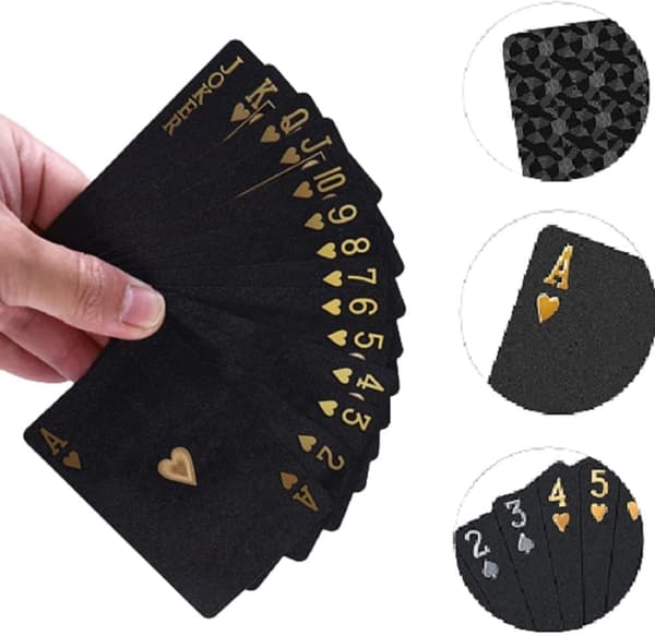 Vedenpitävät pelikortit, viileät muoviset pelikortit, vedenpitävät pokerikortit, pokerikortit, muoviset pelikortit,musta (1 pakka)