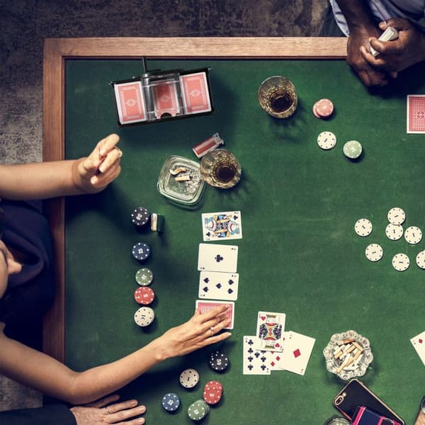 Relaxdays Kortblandare, manuell, 2 spel, med vev, för spelkort upp till 91 mm, plast, svart