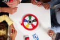 Miniatyrbild 4 av 4: UNO Spin