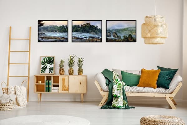 INRAMAD TAVLA 53x73cm Triptyk Set med 3 målningar Vattenfall Bäck Berg P1010