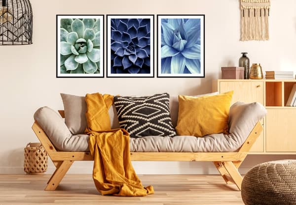 KEHYSJULISTEITA 73x53cm Triptyykki 3 kuvan setti Kukat Lehdet P2004