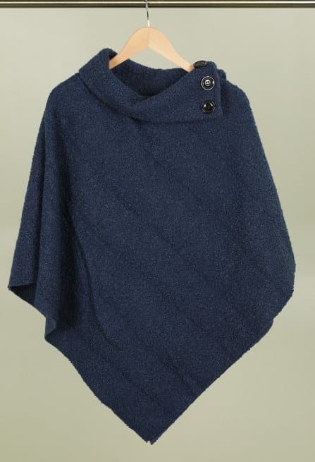 Efashion Chana - Poncho P01 Knappdetalj