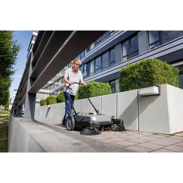 Karcher KM 70/20 C 2SB sopmaskin arbetsbredd 980mm