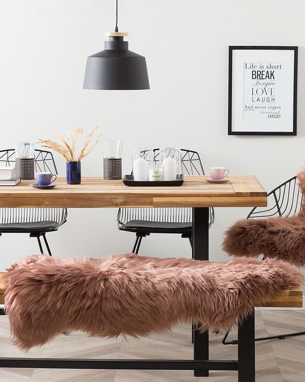 Lampaantalja vaaleanruskea 65 x 110 cm aito nahka boho moderni pehmeä lampaannahkamatto