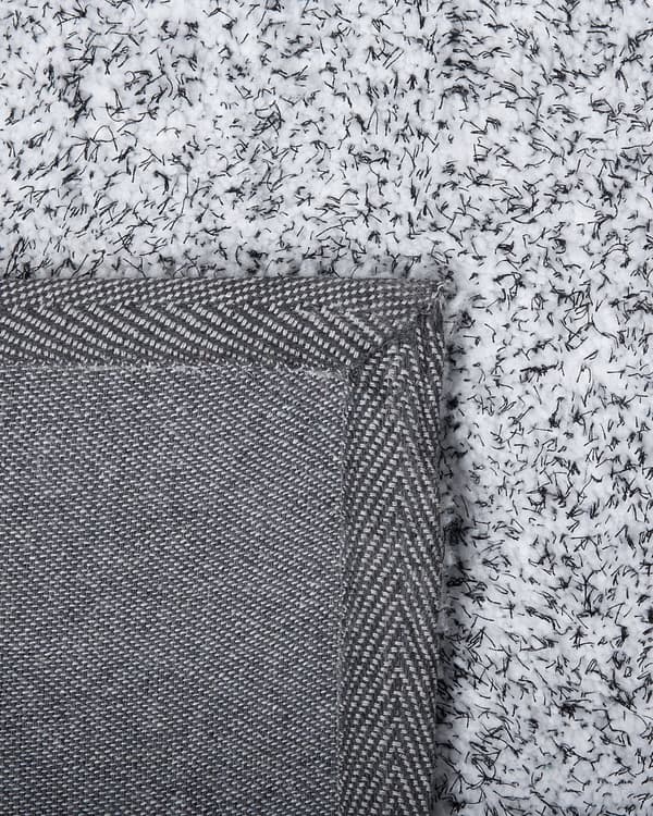 Gulvtæppe Sort Hvid Polyester og Bomuld 200 x 200 cm Moderne Kvadratisk Fluffy Tæppe til Under Sofa og Spisebord Tilbehør Soveværelse stil