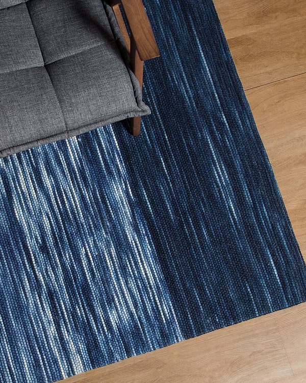 Gulvtæppe Blå Uld Multifarvet 140 x 200 cm Rektangulær Løs Fladvævet Tuftet Stribet Uldtæppe til Stue under Sofa Spisebord Design Dekoration