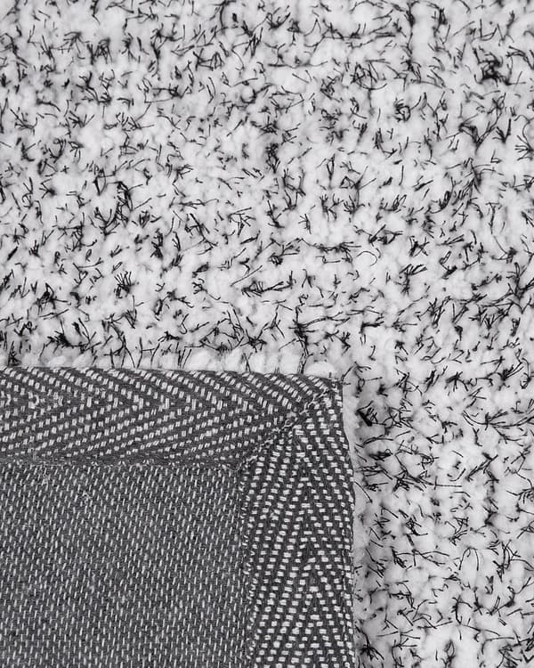 Gulvtæppe Sort Hvid Polyester og Bomuld 160 x 230 cm Moderne Korthåret Fluffy Tæppe til Under Sofa og Spisebord Blød Tilbehør Soveværelse stil
