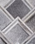 Miniatyrbillede 7 af 8: Gulvtæppe Grå Læder med Filt 160 x 230 cm Patchwork Okse Geometrisk Rombe Mønster Rektangulær Moderne Stil Stue og Værelse Indretning