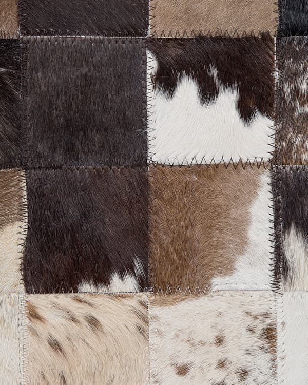 Matto ruskea beige lehmännahka 160 x 230 cm käsintehty tilkkukuvio suorakulmio moderni tyyli