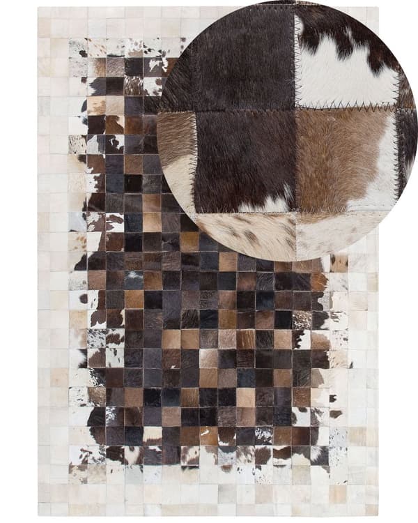 Matto ruskea beige lehmännahka 160 x 230 cm käsintehty tilkkukuvio suorakulmio moderni tyyli