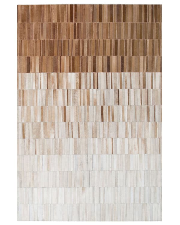 Matto beige lehmännahka 140 x 200 cm tilkkukuvio käsintehty suorakulmio rustiikkinen tyyli