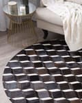 Miniatyrbillede 2 af 6: Tæppe Brunt Læder 140 cm Moderne Patchwork Koskind 3D-mønster Håndlavet rundt tæppe