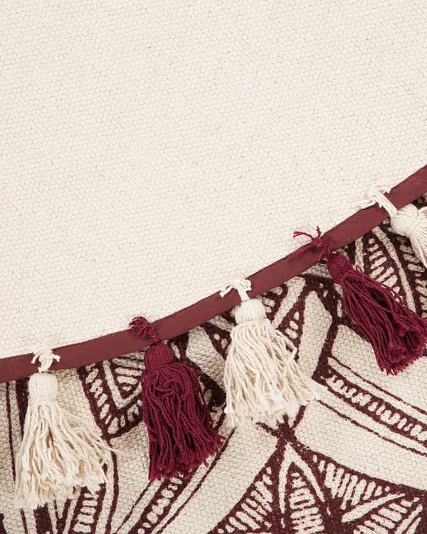 Matto kermanvalkoinen punainen puuvilla ⌀ 120 cm itämainen kuvio käsintehty tupsut boho tyyli