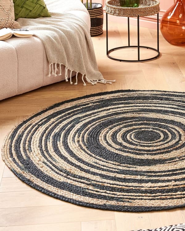 Matto beige musta juutti ⌀ 140 cm punottu abstrakti kuvio pyöreä boho rustiikkinen tyyli