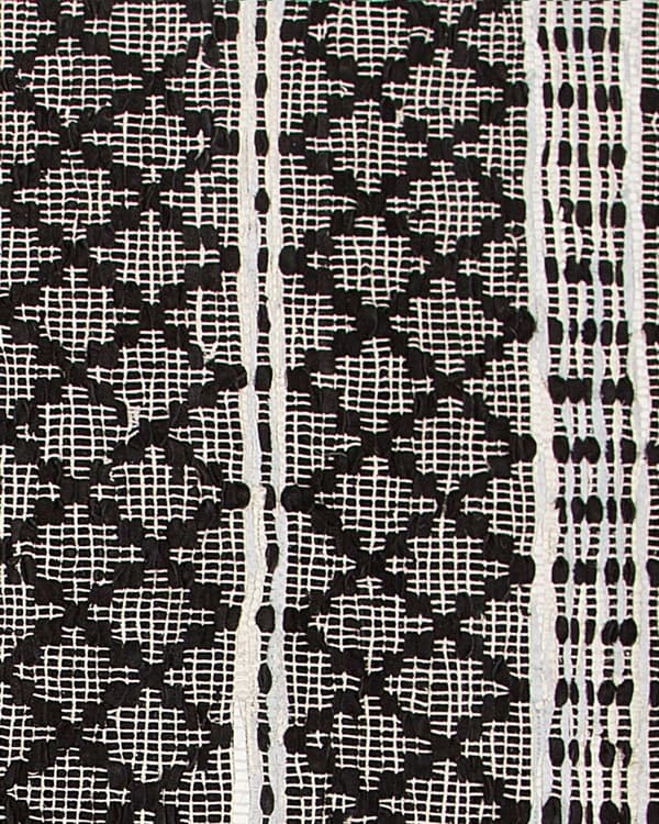 Matto beige musta nahka puuvilla 80 x 150 cm käsintehty kalanruotokuvio boho tyyli