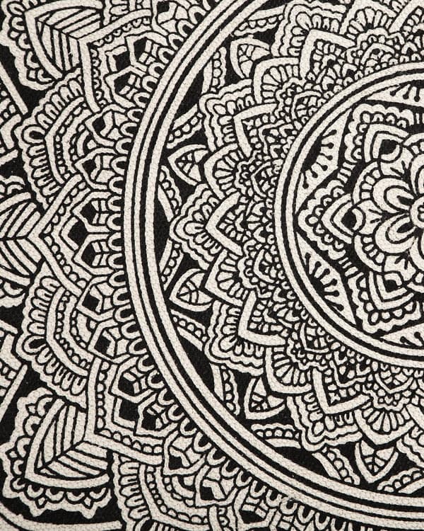 Matto kermanvalkoinen musta puuvilla ⌀ 120 cm itämainen kuvio käsintehty pyöreä boho tyyli