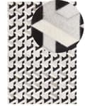 Miniatyrbild 1 av 7: Matta Svart och Vit Koskinn Läder 140 x 200 cm Geometriskt Mönster Lappmönster