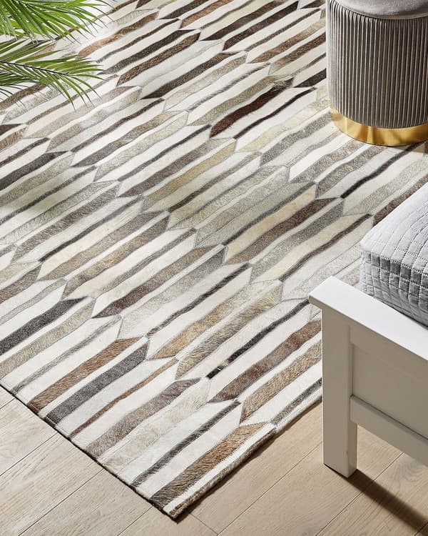 Matto ruskea beige 140 x 200 cm nahka