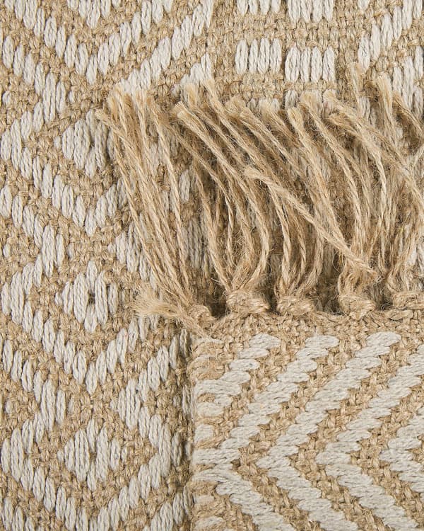 Matto beige juutti ja puuvilla 50 x 80 cm hapsut käsin kudottu boho tyyli
