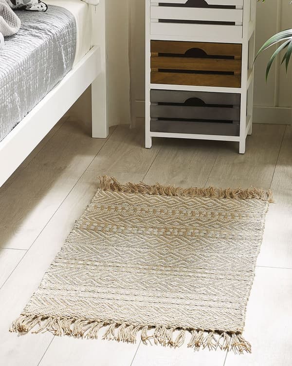 Matto beige juutti ja puuvilla 50 x 80 cm hapsut käsin kudottu boho tyyli