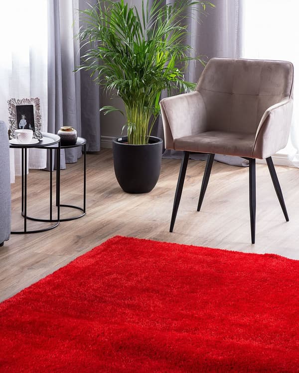 Gulvtæppe Rød Polyester og Bomuld 160 x 230 cm Moderne Shaggy Korthåret Fluffy Tæppe til Under Sofa og Spisebord Tilbehør Soveværelse stil